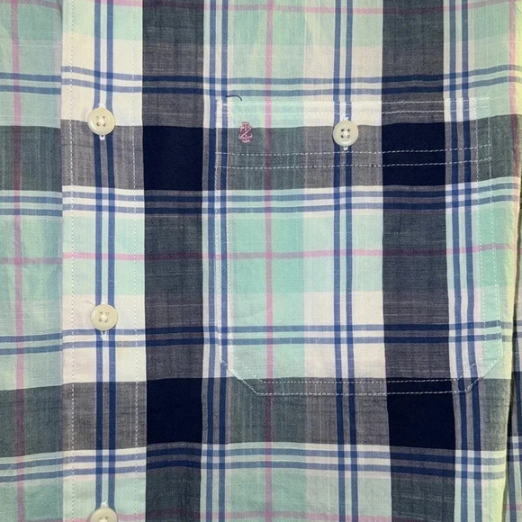 IZOD Saltwater Relaxed Classics Long Sleeve Button Down Shirt - Picture 3 of 5